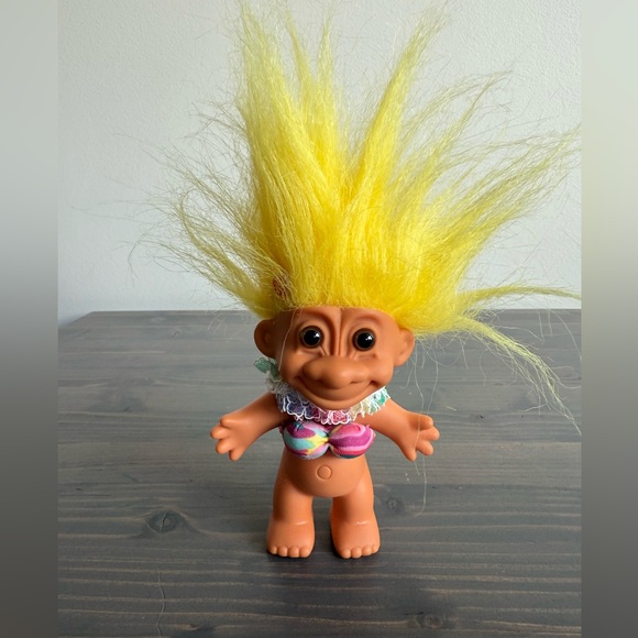Vintage RUSS beach Troll - Picture 1 of 7